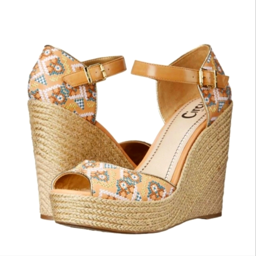 Aztec Gold Metallic Espadrille Platform Wedges 9.5 - Sam Edelman Circus
